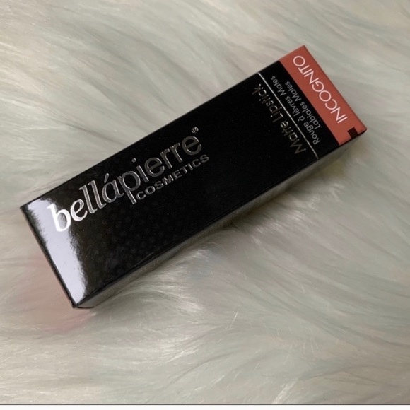 Lipstick from BELLÀPIERRE COSMETICS - Picture 3 of 6